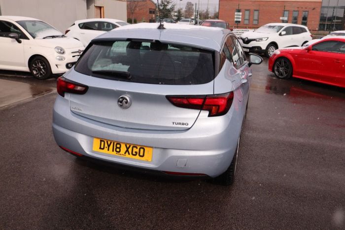 Vauxhall Astra 1.4 ELITE 5d 148 BHP Hatchback Petrol SILVER