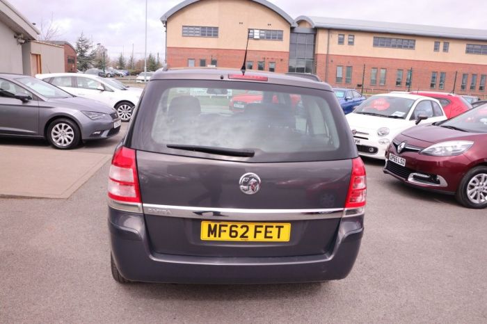 Vauxhall Zafira 1.6 EXCLUSIV 5d 113 BHP MPV Petrol GREY