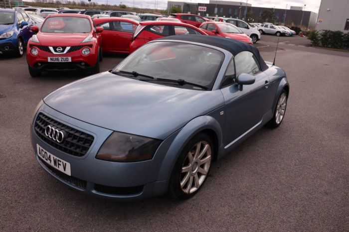 Audi TT 1.8 ROADSTER 2d 148 BHP Convertible Petrol BLUE