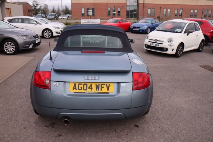 Audi TT 1.8 ROADSTER 2d 148 BHP Convertible Petrol BLUE