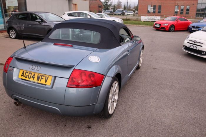 Audi TT 1.8 ROADSTER 2d 148 BHP Convertible Petrol BLUE