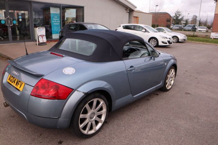 Audi TT 1.8 ROADSTER 2d 148 BHP Convertible Petrol BLUE