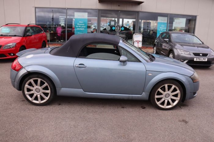 Audi TT 1.8 ROADSTER 2d 148 BHP Convertible Petrol BLUE