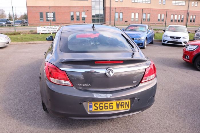 Vauxhall Insignia 2.0 TECH LINE CDTI 5d 128 BHP Hatchback Diesel GREY