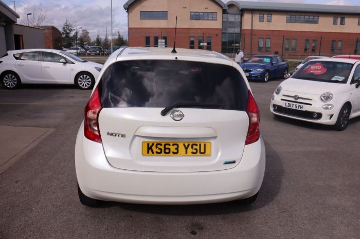 Nissan Note 1.2 ACENTA PREMIUM 5d 80 BHP MPV Petrol WHITE