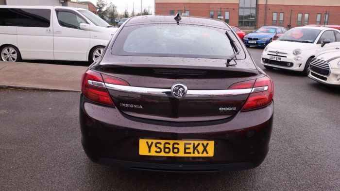 Vauxhall Insignia 1.6 ELITE NAV CDTI ECOFLEX S/S 5d 134 BHP Hatchback Diesel BROWN