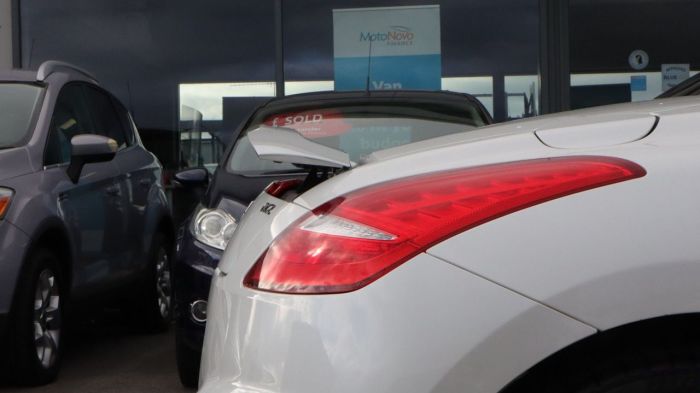 Peugeot RCZ 1.6 THP GT 2d 156 BHP Coupe Petrol WHITE