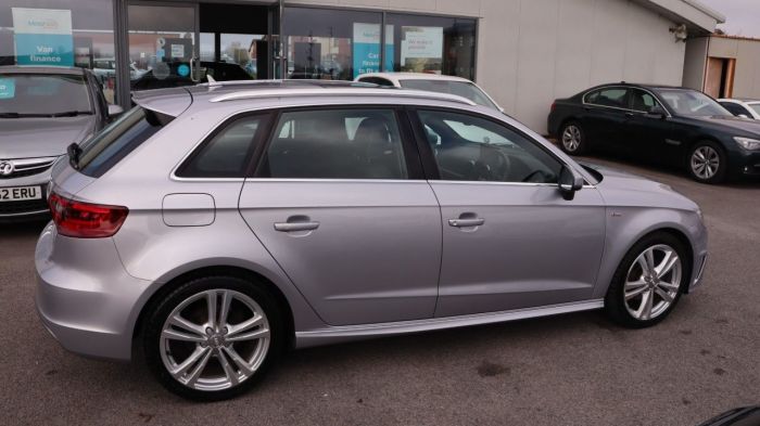 Audi A3 1.6 TDI S LINE 5d 109 BHP Hatchback Diesel SILVER