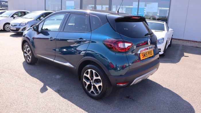 Renault Captur 0.9 GT LINE TCE 5d 89 BHP Hatchback Petrol BLUE/BLACK