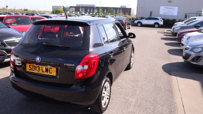 Skoda Fabia 1.2 S 12V 5d 60 BHP Hatchback Petrol BLACK