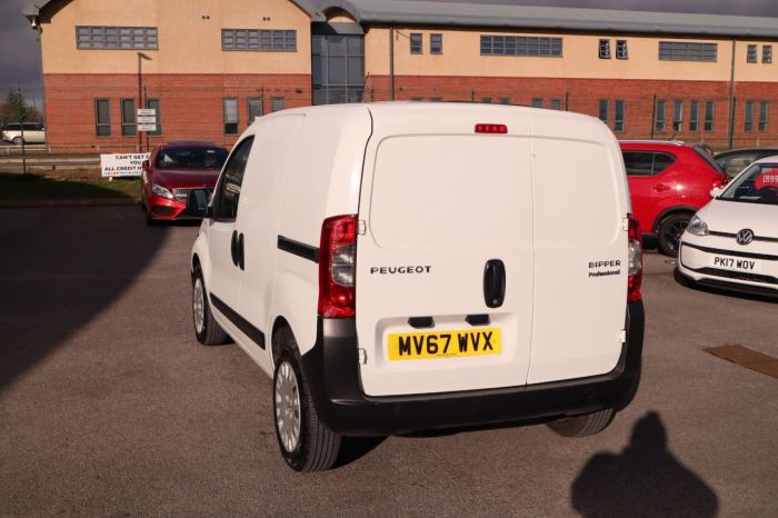 Peugeot Bipper 1.2 HDI PROFESSIONAL 79 BHP PANEL VAN Diesel WHITE