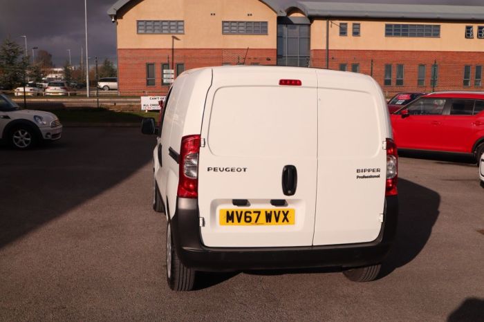 Peugeot Bipper 1.2 HDI PROFESSIONAL 79 BHP PANEL VAN Diesel WHITE