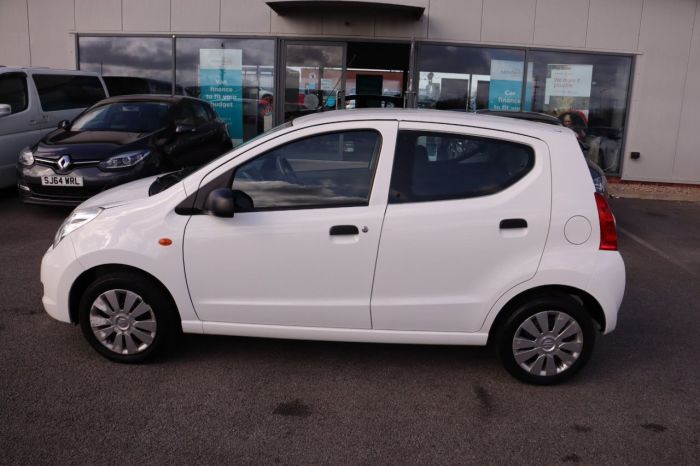 Suzuki Alto 1.0 SZ 5d 68 BHP Hatchback Petrol WHITE