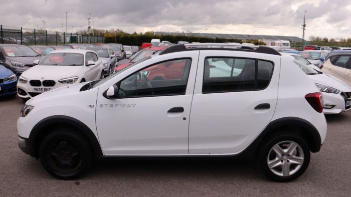 Dacia Sandero Stepway 1.5 AMBIANCE DCI 5d 90 BHP Hatchback Diesel WHITE