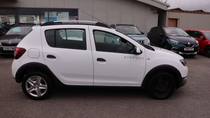 Dacia Sandero Stepway 1.5 AMBIANCE DCI 5d 90 BHP Hatchback Diesel WHITE