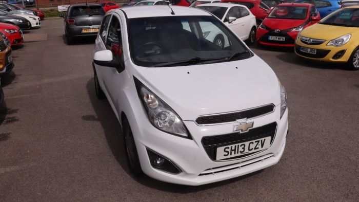 Chevrolet Spark 1.2 LT 5d 80 BHP Hatchback Petrol WHITE