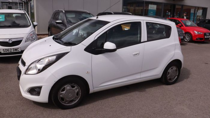 Chevrolet Spark 1.2 LT 5d 80 BHP Hatchback Petrol WHITE