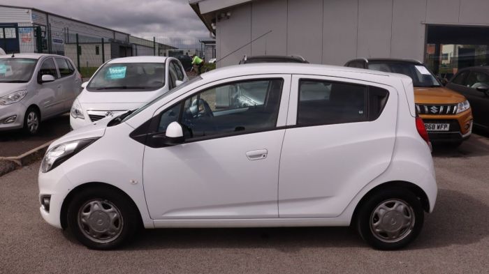 Chevrolet Spark 1.2 LT 5d 80 BHP Hatchback Petrol WHITE