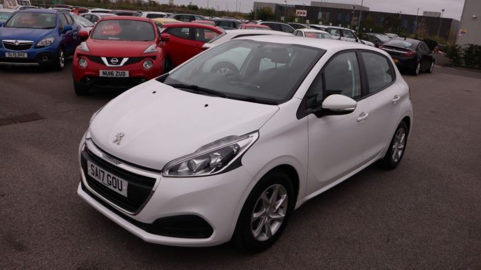 Peugeot 208 1.2 PURETECH ACTIVE 5d 82 BHP Hatchback Petrol WHITE