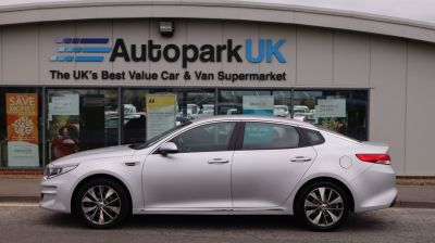 Kia Optima 1.7 CRDI 3 ISG 4d 139 BHP Saloon Diesel SILVERKia Optima 1.7 CRDI 3 ISG 4d 139 BHP Saloon Diesel SILVER at Motor Finance 4u Tunbridge Wells