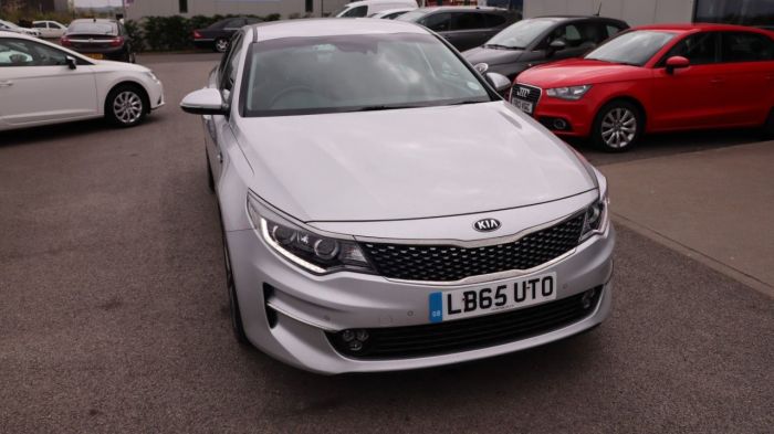 Kia Optima 1.7 CRDI 3 ISG 4d 139 BHP Saloon Diesel SILVER