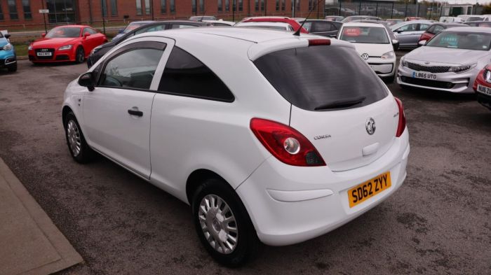 Vauxhall Corsa 1.0 S ECOFLEX 3d 64 BHP Hatchback Petrol WHITE