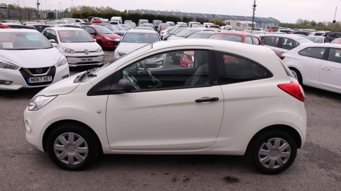 Ford Ka 1.2 STUDIO 3d 69 BHP Hatchback Petrol WHITE