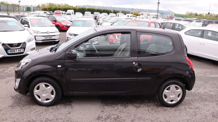 Renault Twingo 1.1 EXPRESSION 3d 75 BHP Hatchback Petrol BLACK