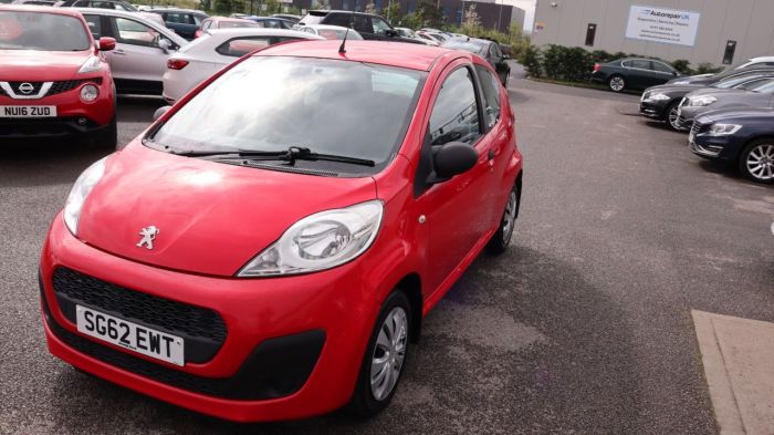 Peugeot 107 1.0 ACCESS 3d 68 BHP Hatchback Petrol RED