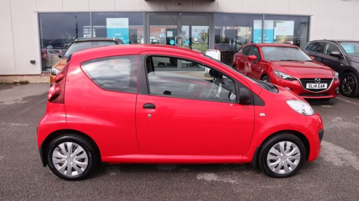 Peugeot 107 1.0 ACCESS 3d 68 BHP Hatchback Petrol RED