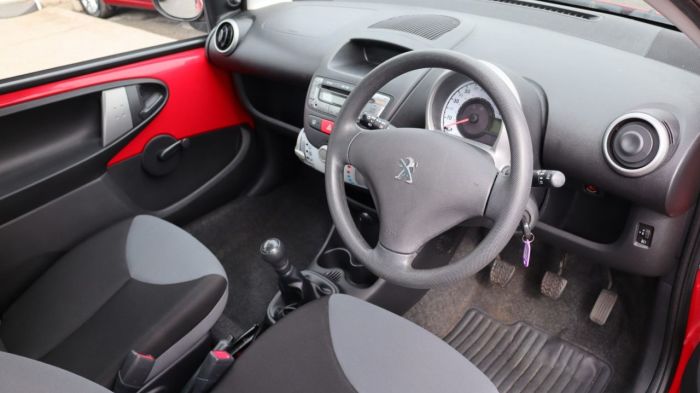 Peugeot 107 1.0 ACCESS 3d 68 BHP Hatchback Petrol RED