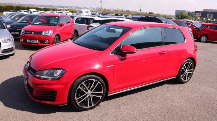 Volkswagen Golf 2.0 GTD 3d 182 BHP Hatchback Diesel RED