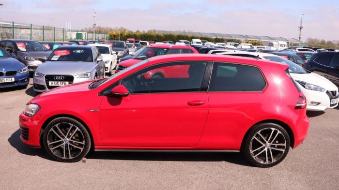 Volkswagen Golf 2.0 GTD 3d 182 BHP Hatchback Diesel RED