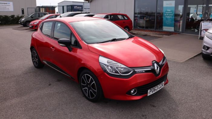 Renault Clio 1.5 DYNAMIQUE MEDIANAV ENERGY DCI S/S 5d 90 BHP Hatchback Diesel RED