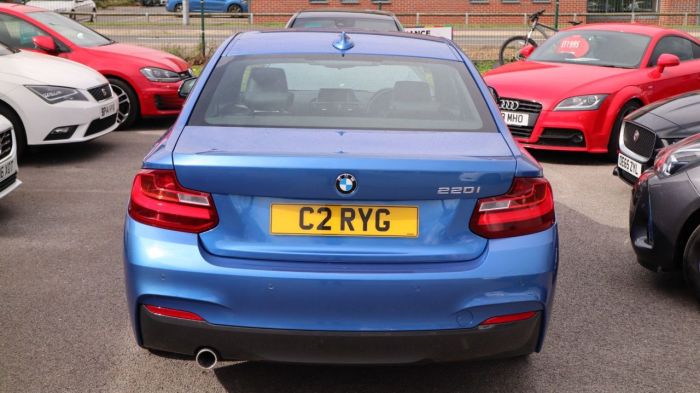 BMW 2 Series 2.0 220I M SPORT 2d 181 BHP Coupe Petrol BLUE