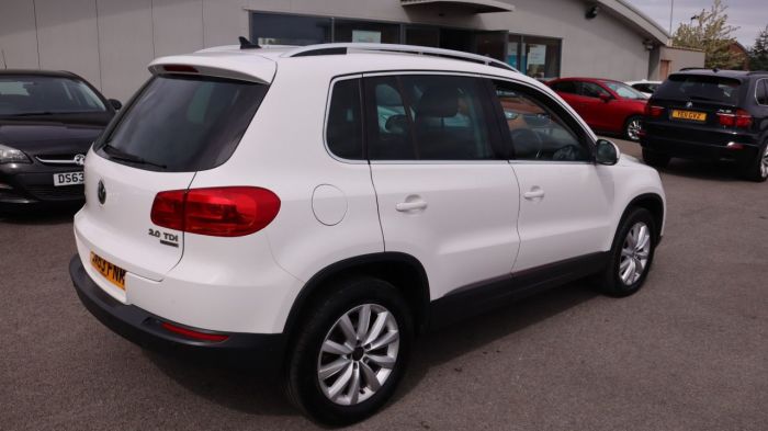 Volkswagen Tiguan 2.0 MATCH TDI BLUEMOTION TECH 4MOTION DSG 5d 139 BHP All Terrain Diesel WHITE