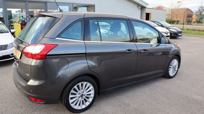 Ford Grand C-MAX 1.0 TITANIUM 5d 124 BHP MPV Petrol GREY