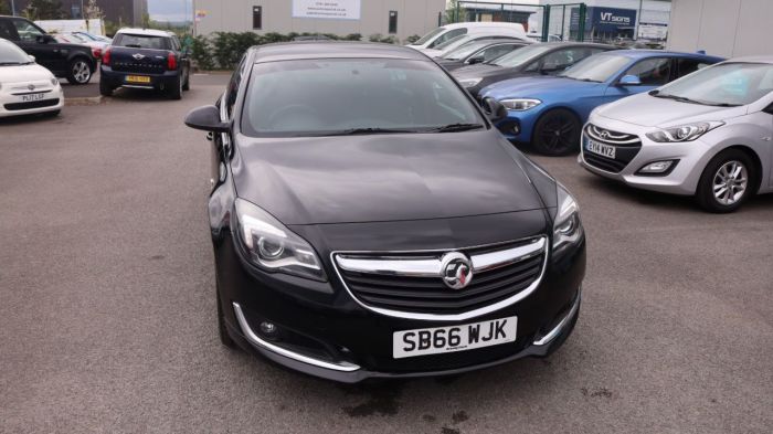 Vauxhall Insignia 2.0 SRI NAV VX-LINE CDTI ECOFLEX S/S 5d 167 BHP Hatchback Diesel BLACK