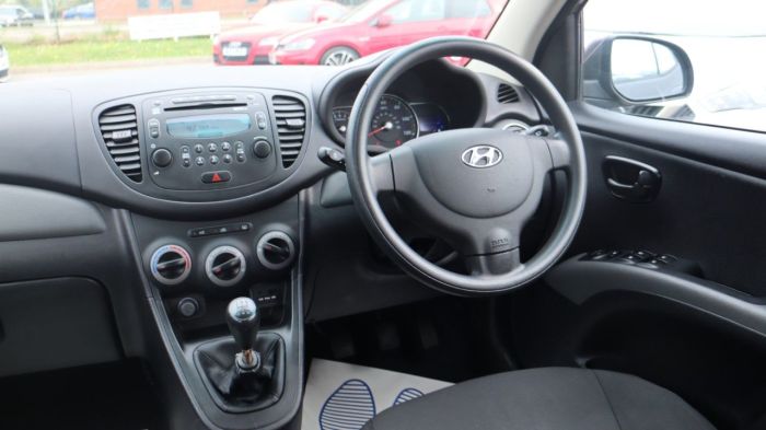 Hyundai i10 1.2 ACTIVE 5d 85 BHP Hatchback Petrol GREY