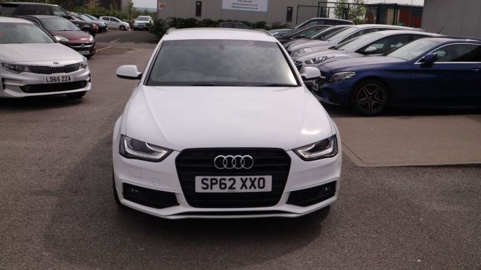 Audi A4 2.0 AVANT TDI BLACK EDITION 5d 141 BHP Estate Diesel WHITE