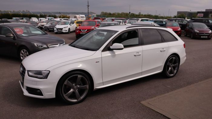 Audi A4 2.0 AVANT TDI BLACK EDITION 5d 141 BHP Estate Diesel WHITE