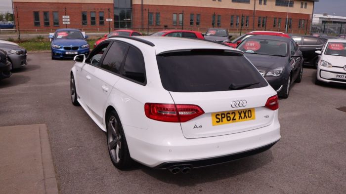 Audi A4 2.0 AVANT TDI BLACK EDITION 5d 141 BHP Estate Diesel WHITE