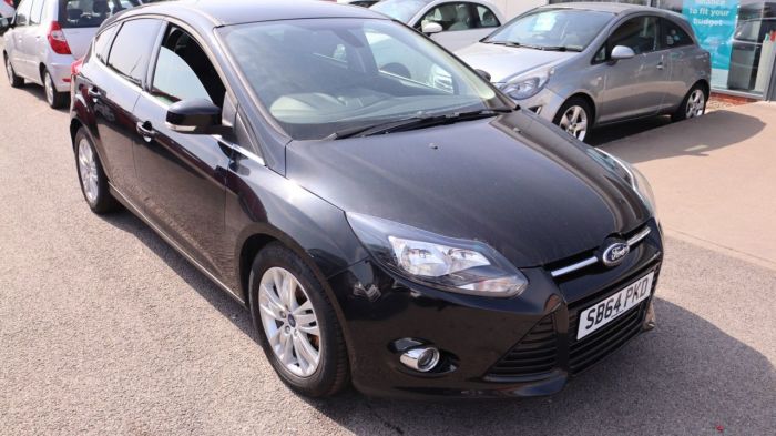 Ford Focus 1.6 TITANIUM NAVIGATOR TDCI 5d 113 BHP Hatchback Diesel BLACK