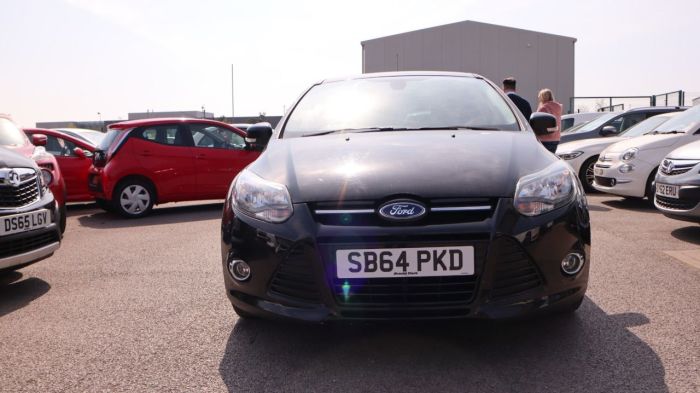 Ford Focus 1.6 TITANIUM NAVIGATOR TDCI 5d 113 BHP Hatchback Diesel BLACK