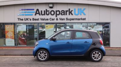 Smart Forfour 0.9 PASSION T 5d 90 BHP Hatchback Petrol BLUESmart Forfour 0.9 PASSION T 5d 90 BHP Hatchback Petrol BLUE at Motor Finance 4u Tunbridge Wells