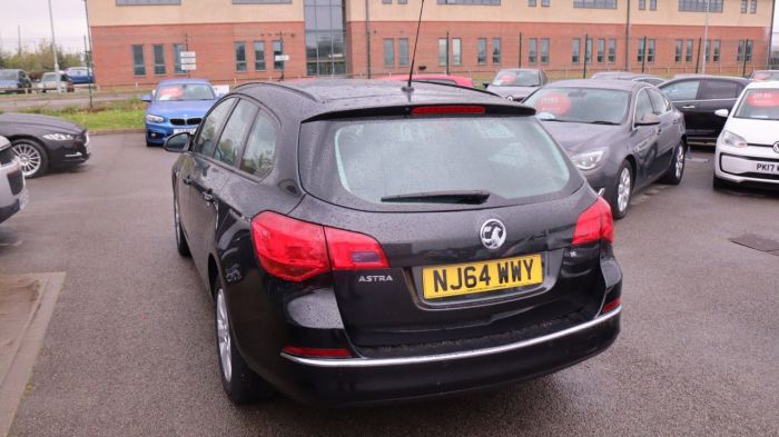 Vauxhall Astra 1.6 DESIGN 5d 115 BHP Estate Petrol BLACK