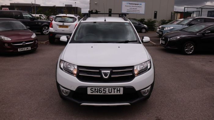 Dacia Sandero Stepway 1.5 LAUREATE DCI 5d 90 BHP Hatchback Diesel WHITE