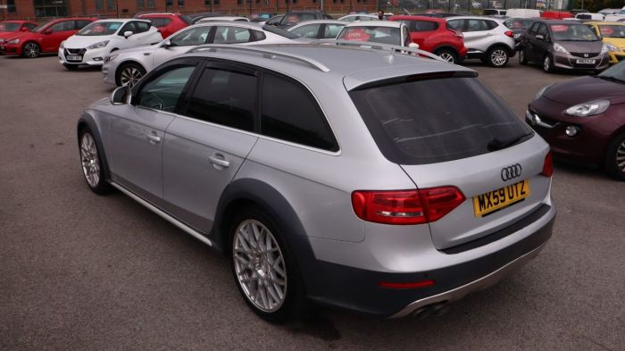 Audi A4 Allroad 2.0 ALLROAD TDI QUATTRO 5d 168 BHP Estate Diesel SILVER