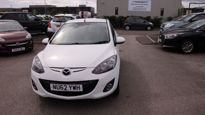 Mazda 2 1.3 VENTURE EDITION 5d 83 BHP Hatchback Petrol WHITE