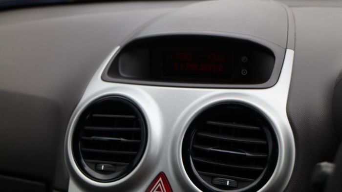 Vauxhall Corsa 1.0 S ECOFLEX 3d 64 BHP Hatchback Petrol RED
